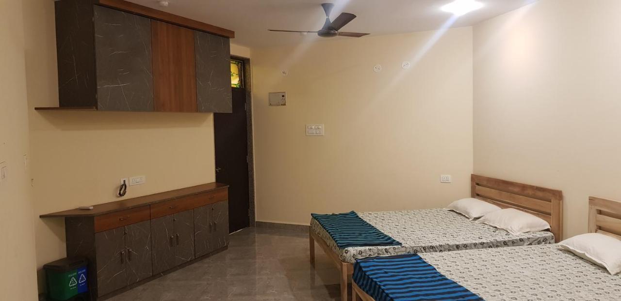 Godwill Kimo Guest House Seraulim Madgaon Esterno foto
