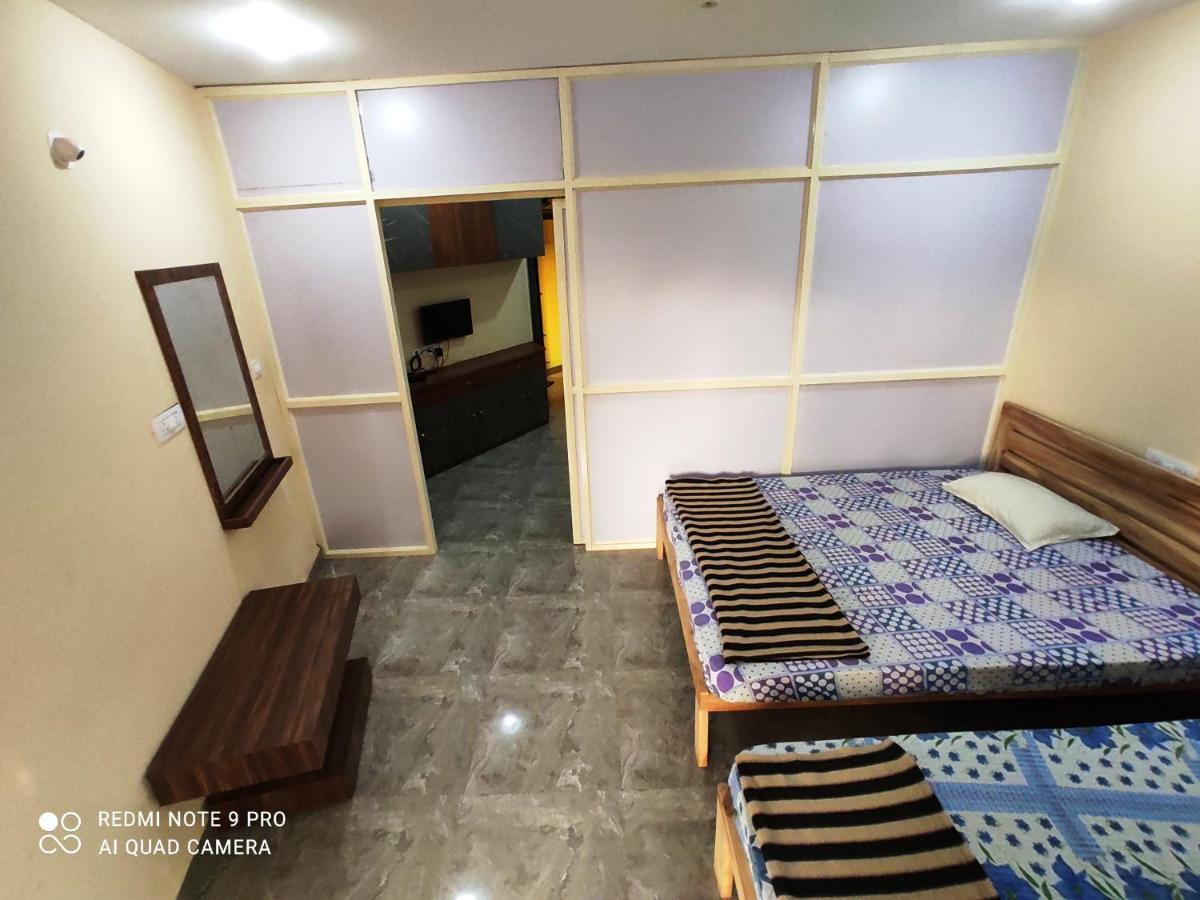 Godwill Kimo Guest House Seraulim Madgaon Esterno foto