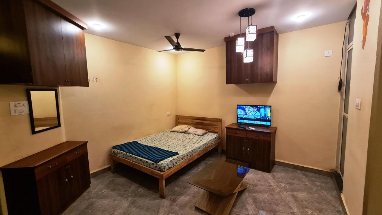 Godwill Kimo Guest House Seraulim Madgaon Esterno foto