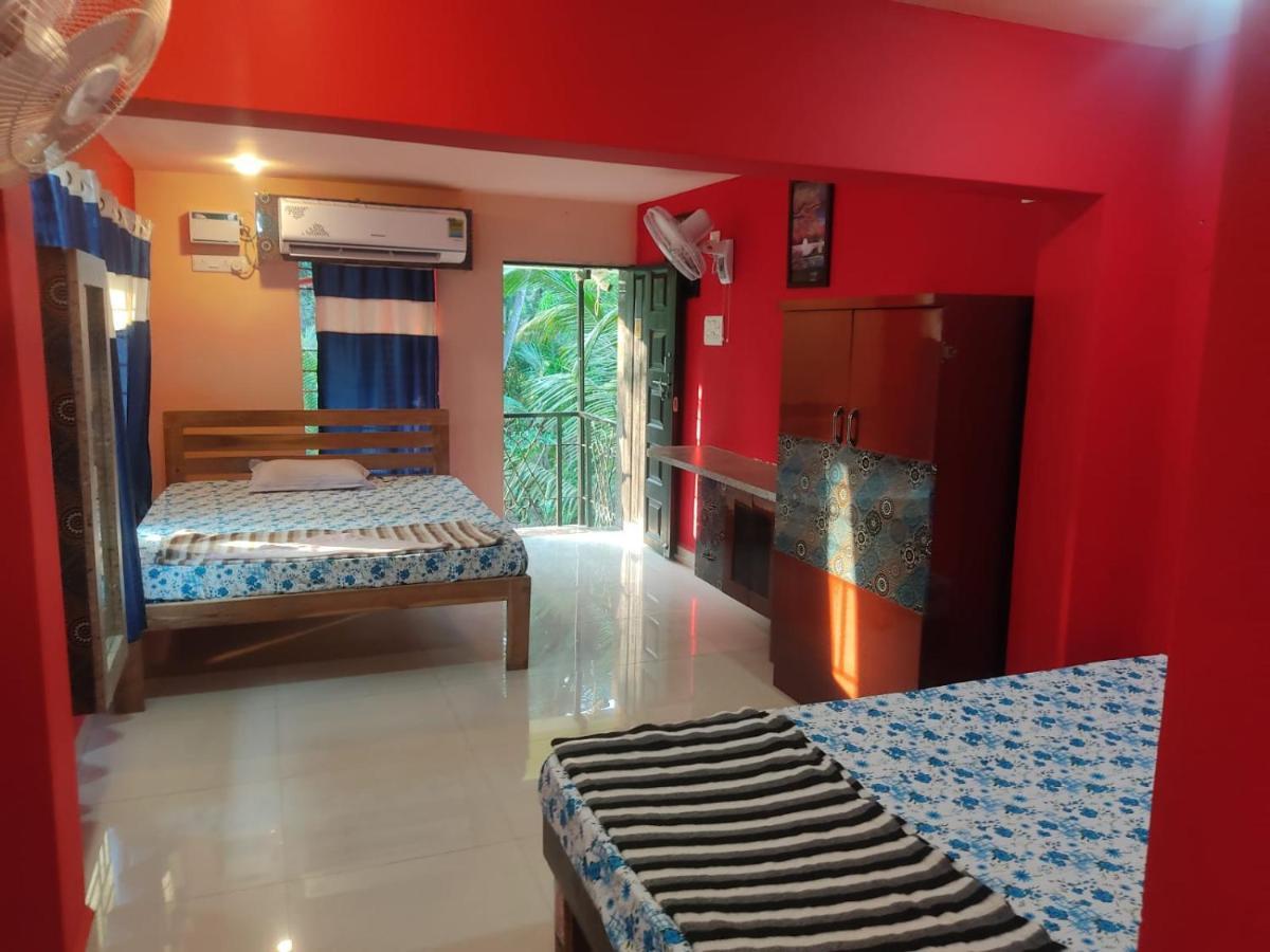 Godwill Kimo Guest House Seraulim Madgaon Esterno foto